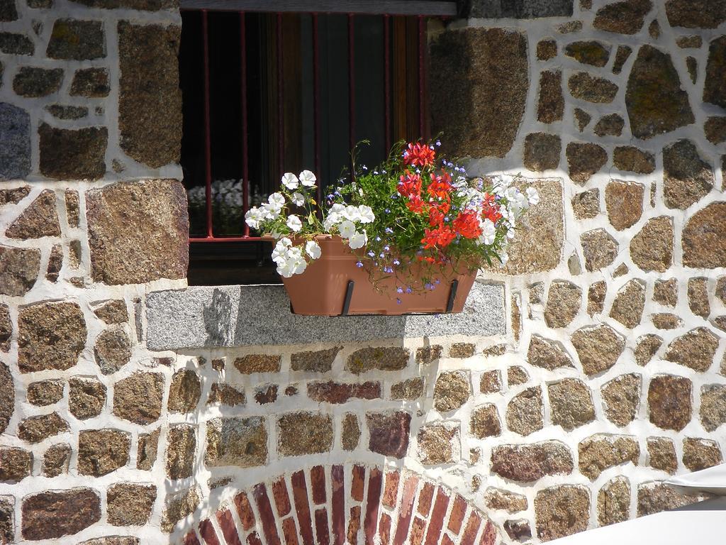 Bed and Breakfast La Cloue Sainte-Marie-du-Bois  Экстерьер фото