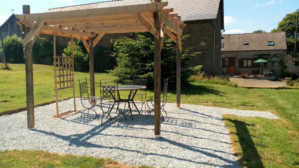 Bed and Breakfast La Cloue Sainte-Marie-du-Bois  Экстерьер фото